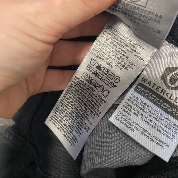 Levi's Wedgie Fit Black Jeans Size 27 - Picture 5 of 8